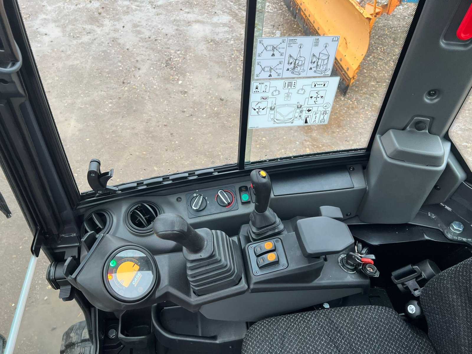 Case CX 18D- Photo 10