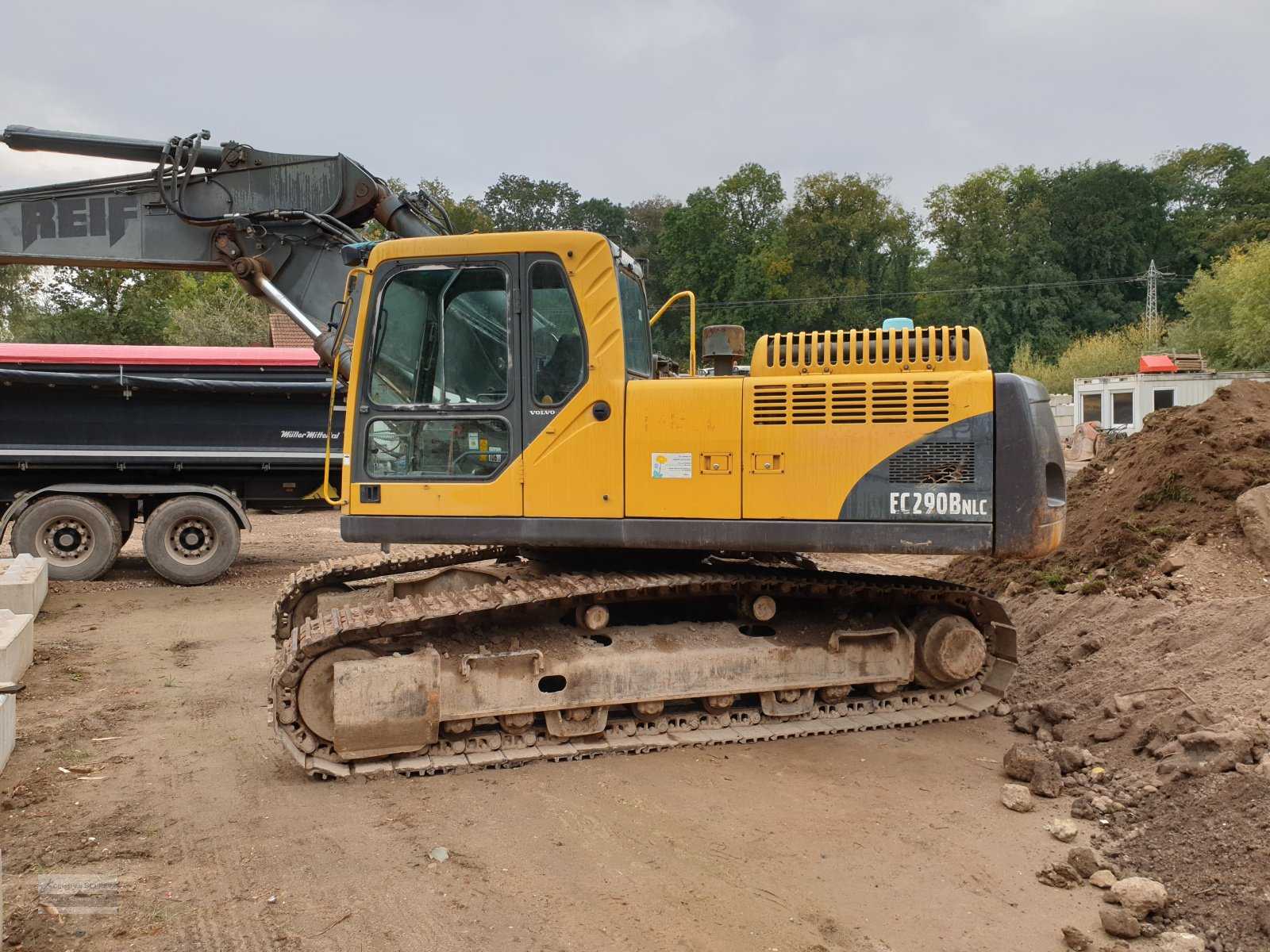 Volvo EC290B NLC- Photo 2