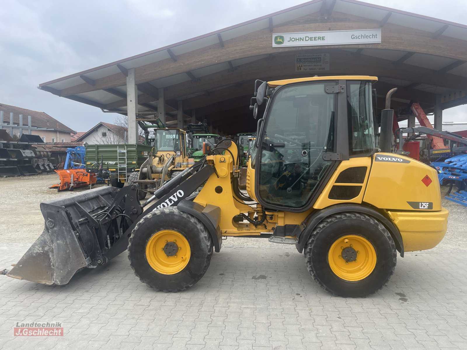 Volvo L 25F- Photo 2