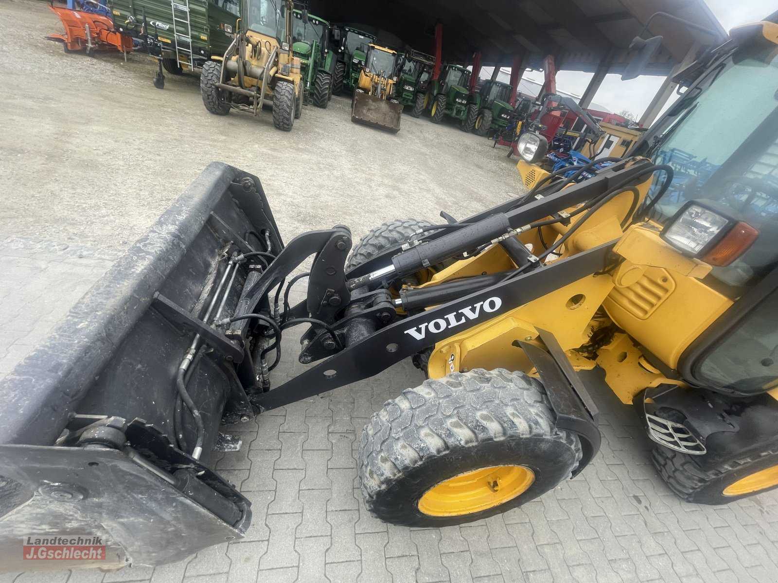 Volvo L 25F- Photo 10