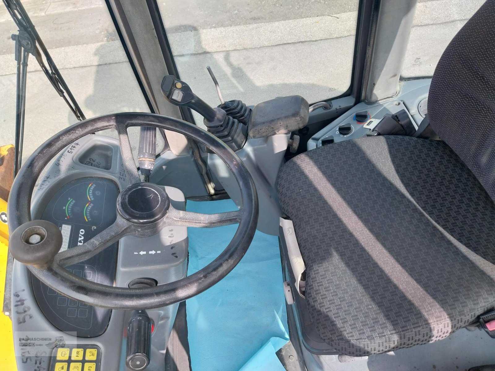 Volvo L 30B- Photo 6