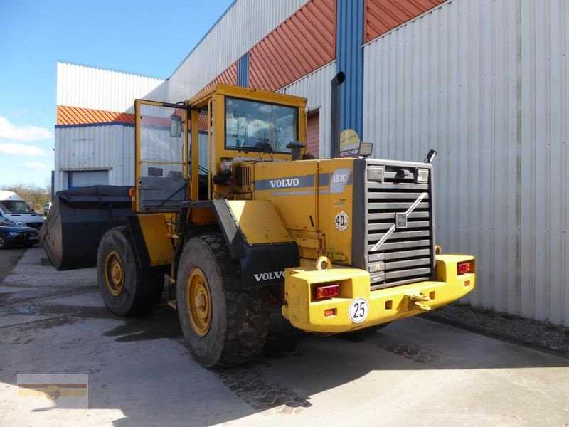 Volvo L90C- Photo 4